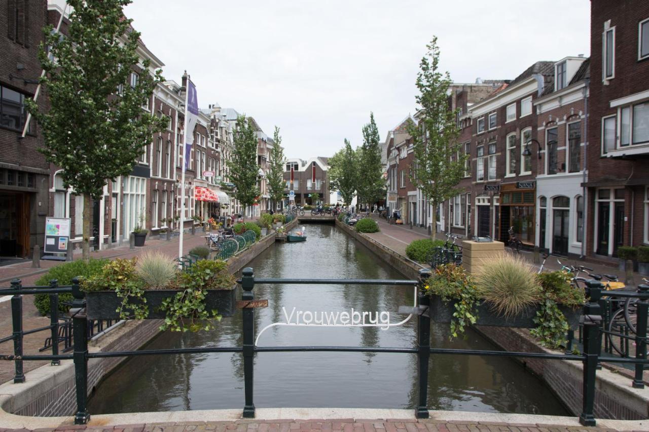 Canal House In Historic City Center ゴーダ エクステリア 写真